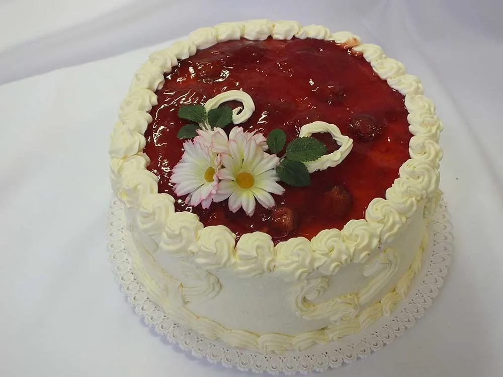 Ovocná Jahodová Torta